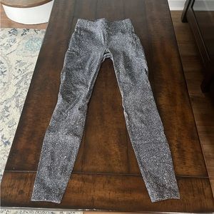 Lululemon Lead the Pack leggings.